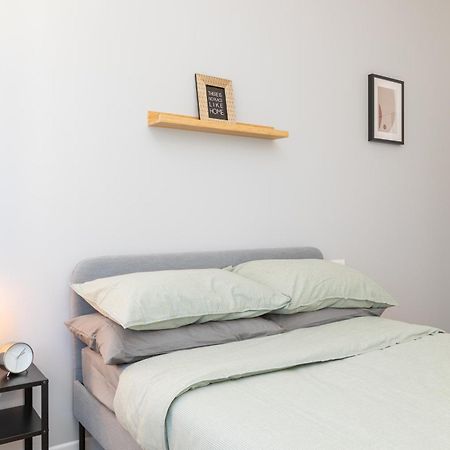 Joivy Contemporary Apartments In Historical Giambellino-Lorenteggio Milan Bagian luar foto