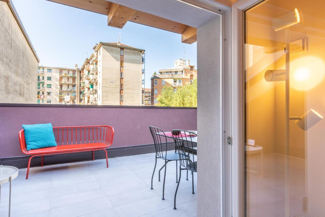 Joivy Contemporary Apartments In Historical Giambellino-Lorenteggio Milan Bagian luar foto