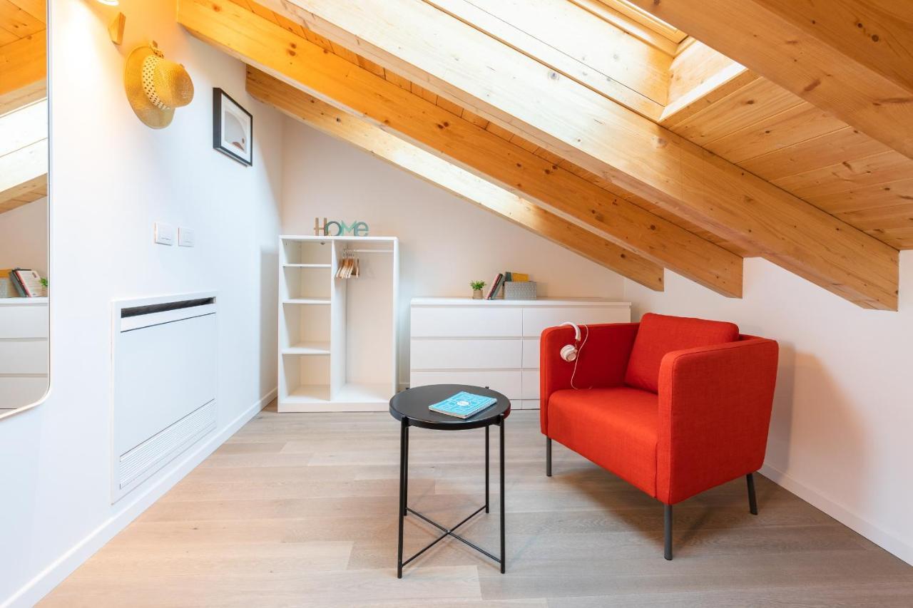 Joivy Contemporary Apartments In Historical Giambellino-Lorenteggio Milan Bagian luar foto
