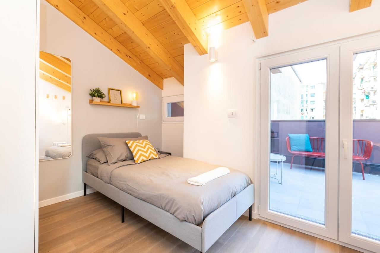 Joivy Contemporary Apartments In Historical Giambellino-Lorenteggio Milan Bagian luar foto