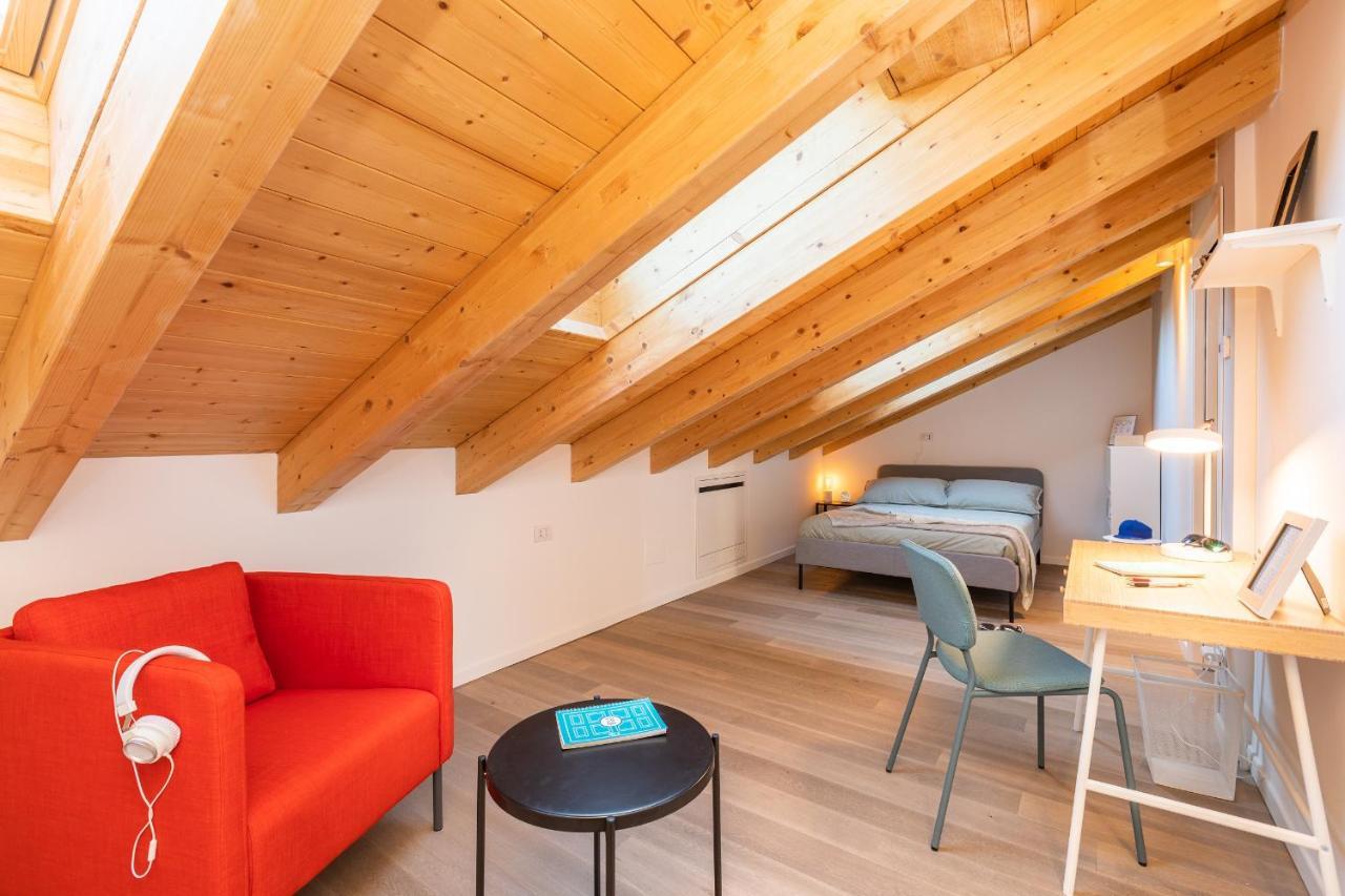 Joivy Contemporary Apartments In Historical Giambellino-Lorenteggio Milan Bagian luar foto