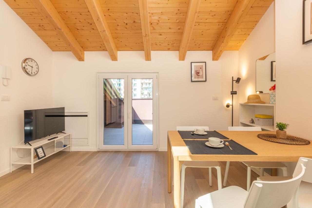 Joivy Contemporary Apartments In Historical Giambellino-Lorenteggio Milan Bagian luar foto