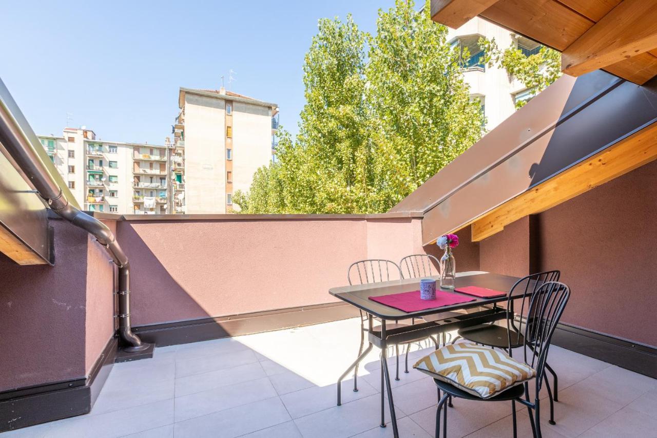 Joivy Contemporary Apartments In Historical Giambellino-Lorenteggio Milan Bagian luar foto